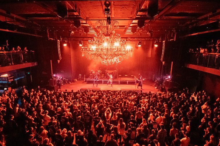 Vana performing live at The Gov in Adelaide